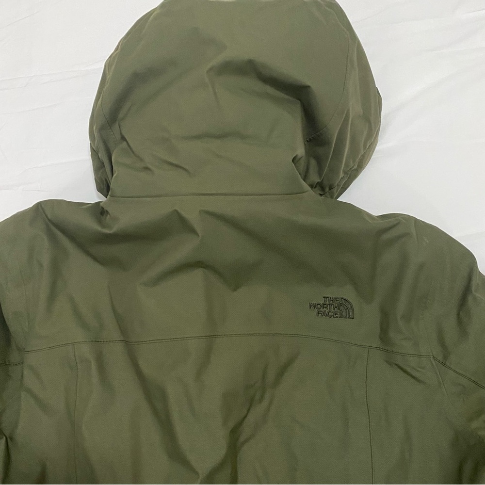 The North Face Olive Quilted Jacket - Picture 4 of 5